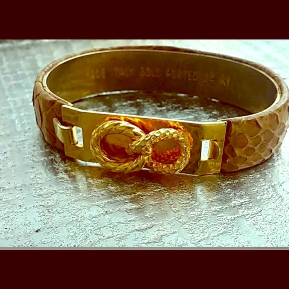 None Jewelry - VTG BANGLE SNAKE SKIN BRACELET